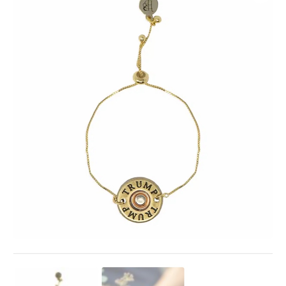 Concho chain bracelet trump